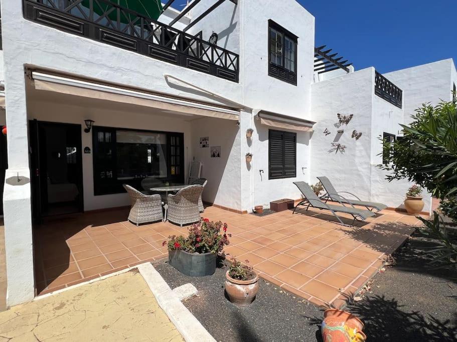 Casa Mo, 2 Bedroom Apartment Close To The Beach Puerto del Carmen  Luaran gambar